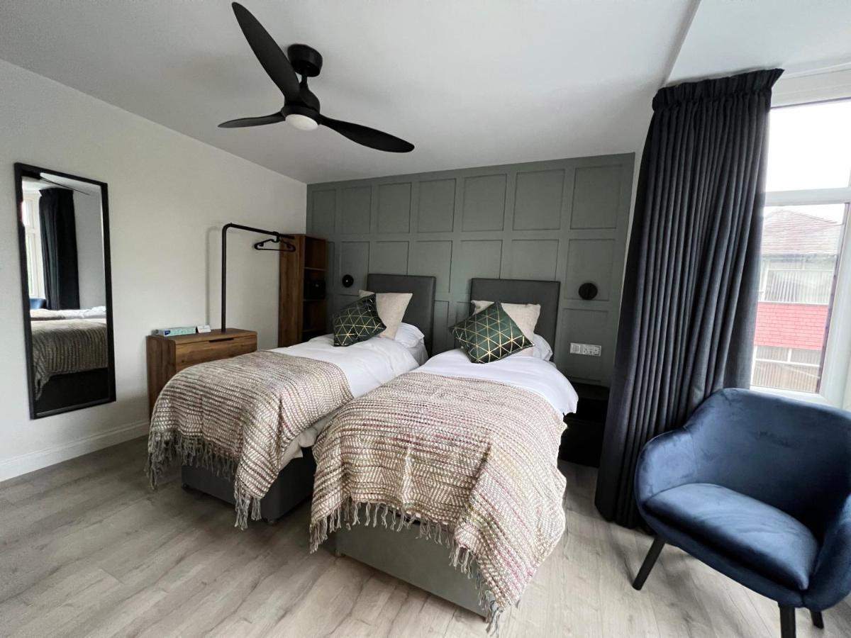 United Home B&B ซัลฟอร์ด ภายนอก รูปภาพ
