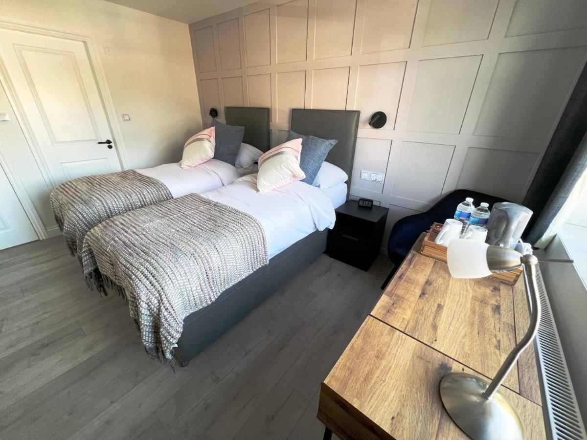 United Home B&B ซัลฟอร์ด ภายนอก รูปภาพ